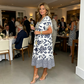 ✨Casualowa sukienka z krótkim rękawem i frędzlami z nadrukiem V