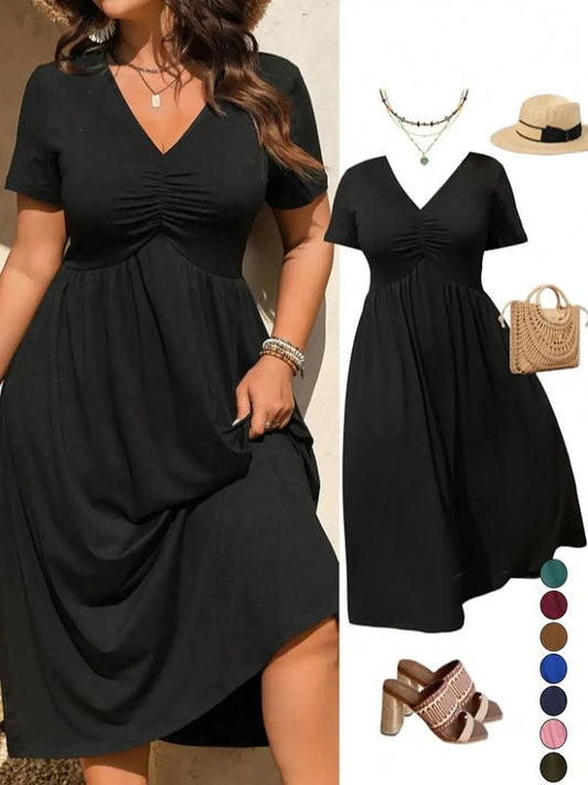Plus Size V-nyakú, ráncolt rövid ujjú midiruha