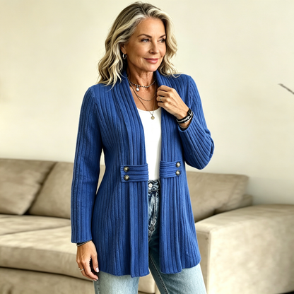 🧥✨ Női Bordázott Kötött Kardigán – Karcsúsító Szabás, Elegáns Gombos Részlet & Puha Textúra