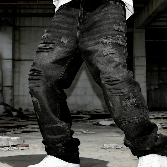 Dżinsy typu casual o prostym kroju z naszywkami