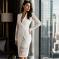 Női elegáns V-nyakú csipkeujjas bodycon ruha